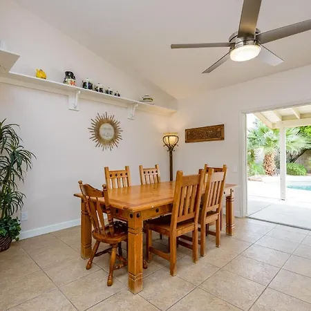 Casa Willow Home